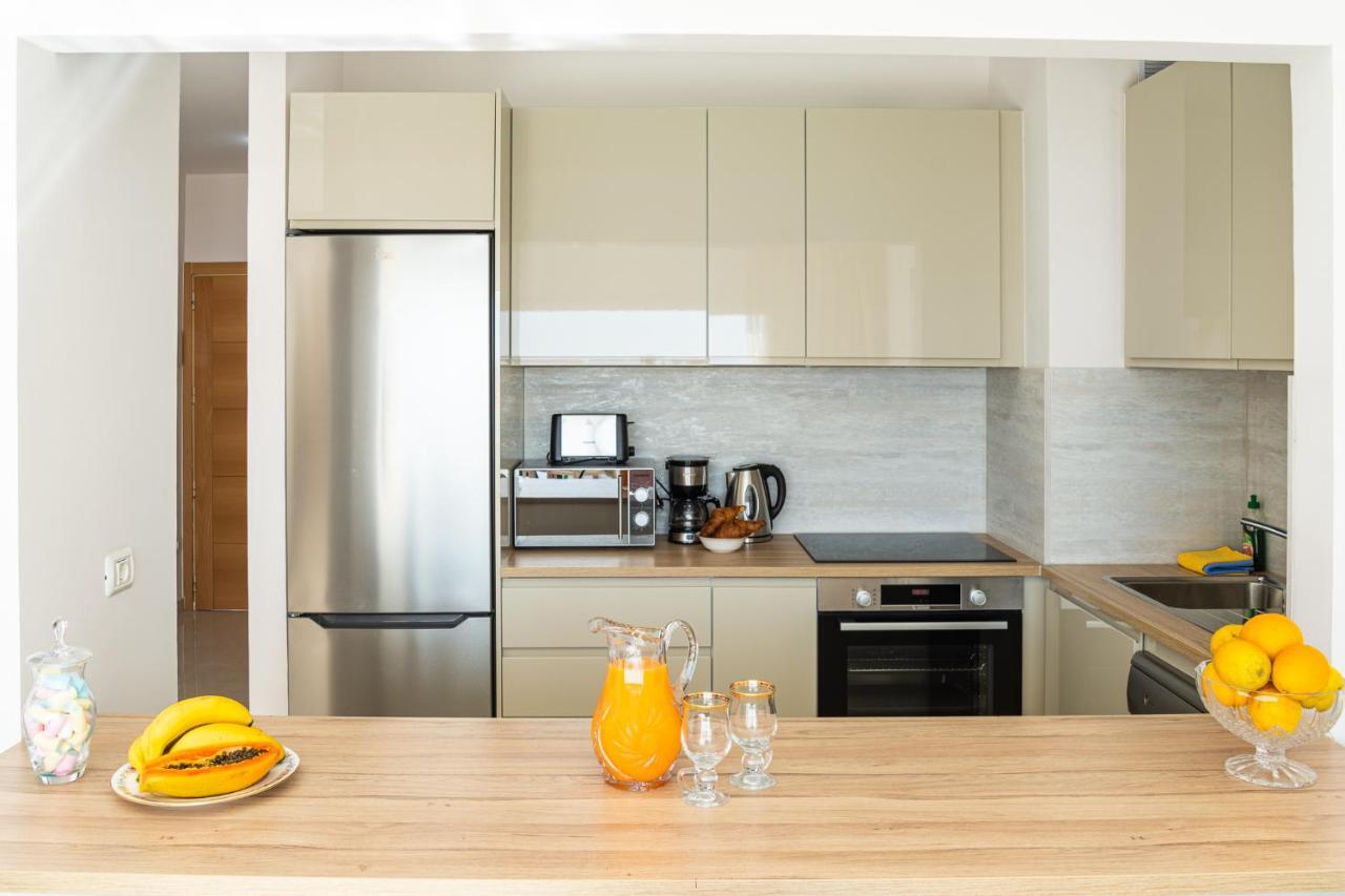 Esmeralda. Lovely And New Apartment Right By The Ocean! Callao Salvaje Exterior foto